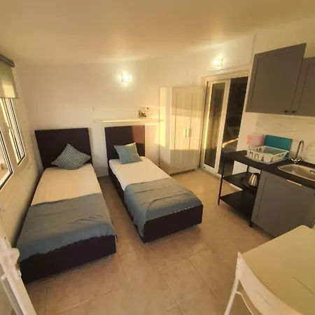 Aparthotel Sunset_apartments Only 15 Meters From The Sea 3*